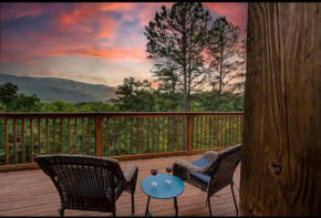 Views, Hot tub, Game Rm, arcade, 3 resort Pools, Pickleball Court, golf course
